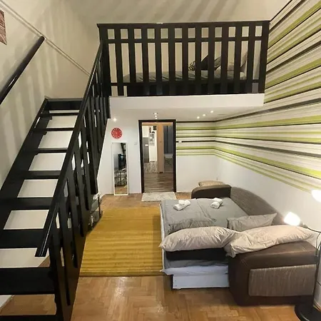 Szálloda Hegedu 5 , Stylish